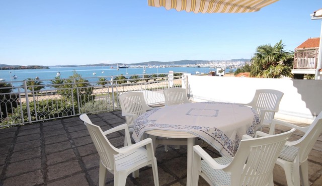Two bedroom apartment with terrace and sea view Sukošan, Zadar (A-5802-a)
