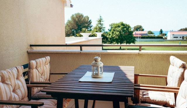Two bedroom apartment with terrace and sea view Fažana (A-7205-a)