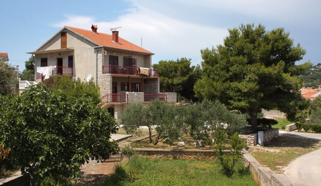Two bedroom apartment with terrace Jezera, Murter (A-5120-f)