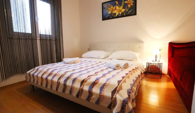 Two bedroom apartment with terrace and sea view Poljica, Trogir (A-5199-a)