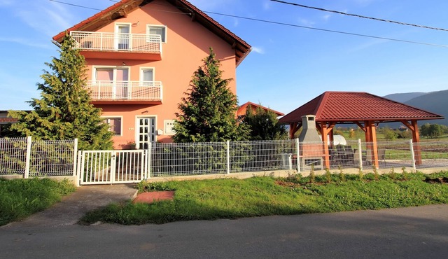 Two bedroom apartment with balcony Čovići, Velebit (A-14302-a)