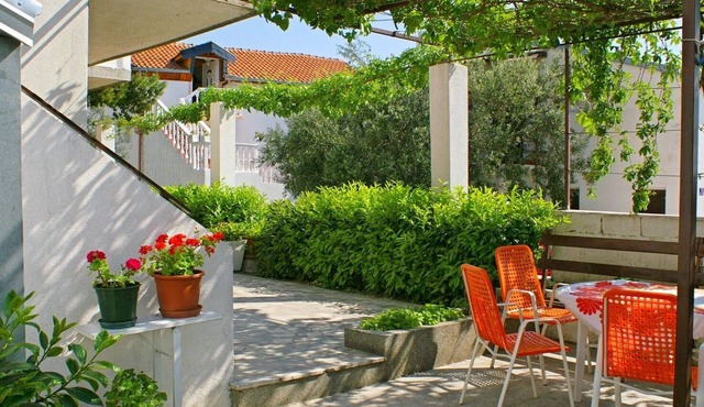 Two bedroom apartment with terrace and sea view Podaca (Makarska) (A-2621-b)