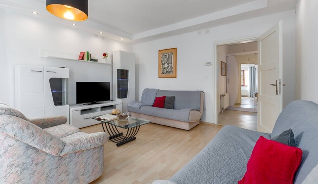 Two bedroom apartment with terrace Rovinj (A-7144-a)