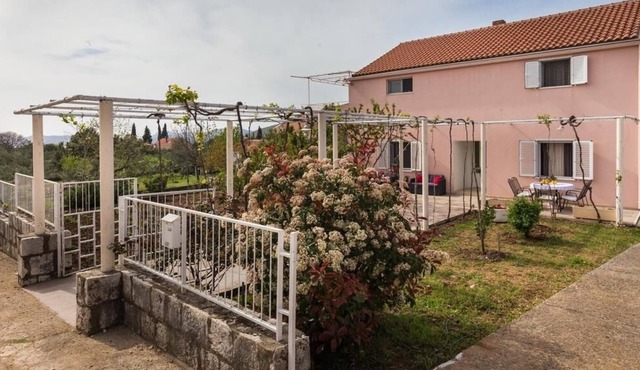 Two bedroom apartment with terrace Banići, Dubrovnik (A-20633-a)