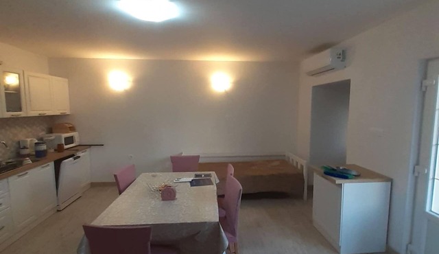 Two Bedroom Apartment with Sea View