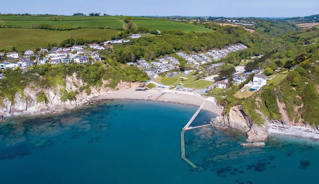 Two-Bedroom Apartment with Balcony