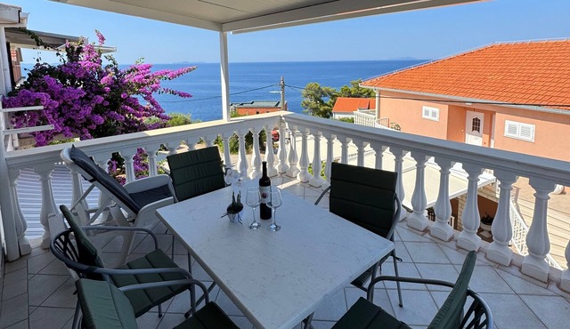 Two bedroom apartment with terrace and sea view Prižba, Korčula (A-149-a)