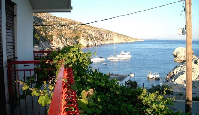Two bedroom apartment with terrace and sea view Cove Zaraće, Hvar (A-21007-a)