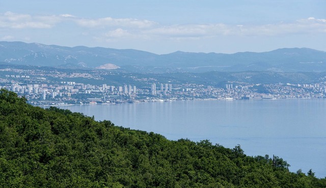 Two bedroom apartment with terrace and sea view Ičići, Opatija (A-7885-a)