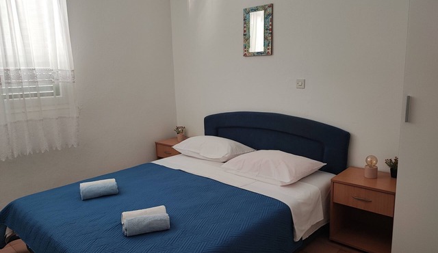 Two bedroom apartment with terrace and sea view Zavala, Hvar (A-128-a)