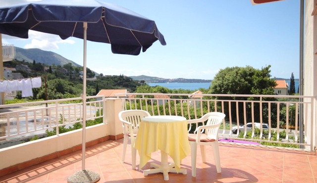 Two bedroom apartment with terrace and sea view Mlini, Dubrovnik (A-8835-a)