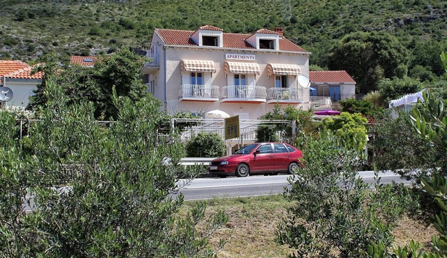 Two bedroom apartment with balcony and sea view Mlini, Dubrovnik (A-8835-d)