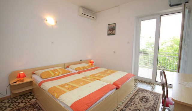 Two bedroom apartment with terrace Selce, Crikvenica (A-2379-b)