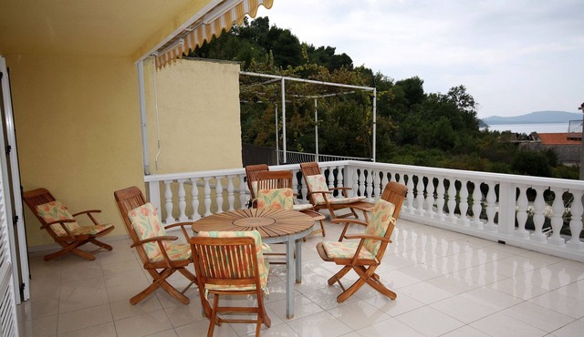 Two bedroom apartment with terrace and sea view Slano, Dubrovnik (A-3183-a)