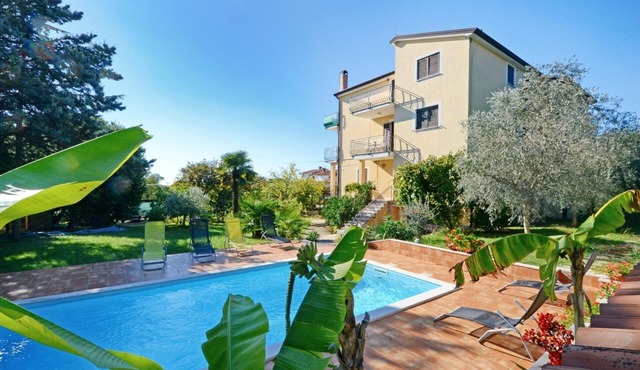 Two bedroom apartment with balcony Valica, Umag (A-21926-b)