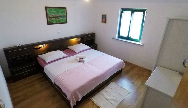 Two bedroom apartment with terrace and sea view Bošana, Pag (A-22692-c)