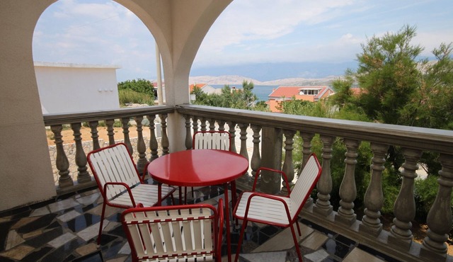 Two bedroom apartment with terrace and sea view Pag (A-6535-b)