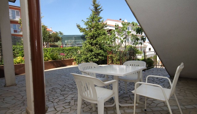 Two bedroom apartment with terrace Pula (A-7647-a)