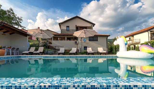 Two bedroom apartment with terrace Roč, Central Istria - Središnja Istra (A-17942-a)
