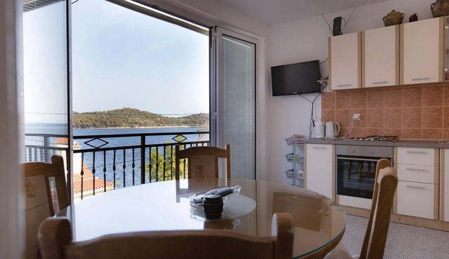 Two bedroom apartment with air-conditioning Vis (A-8526-a)