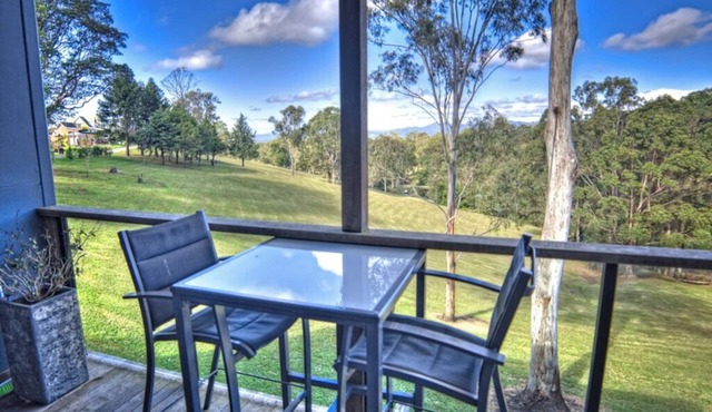 Two-Bedroom Cabin at The View - Villa