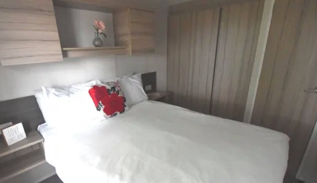 Two bedroom caravan St Osyth Hoilday Park