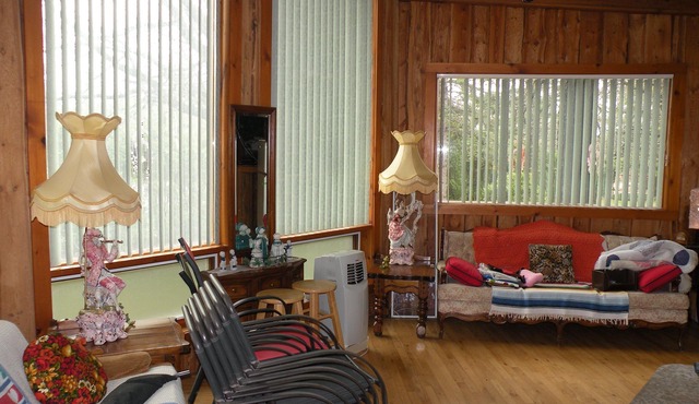 Two Bedroom Cottage near St Malo Provincial Park. Only 5 min. walk to the beach