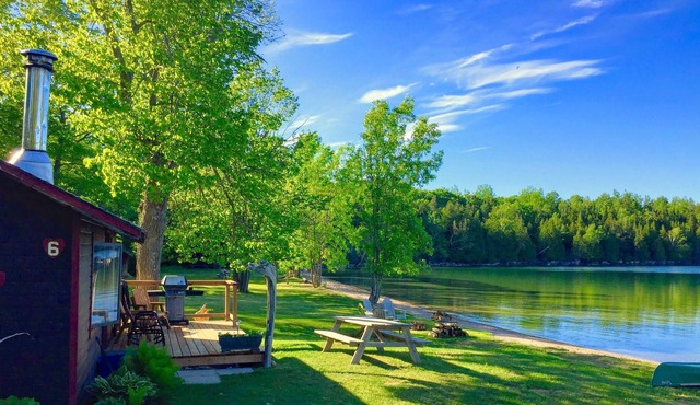 Two Bedroom Cottage on a Private Sand Beach in Long Bay, Lake Kagawong