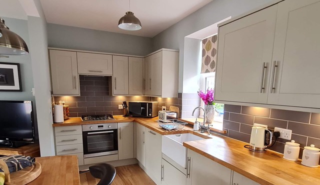 Two Bedroom Cottage in the heart of Royal Deeside, Cairngorms Scotland.