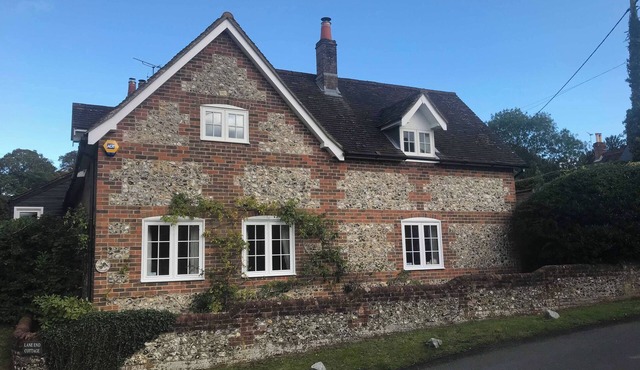 Two-Bedroom Cottage with Garden View attached to main house