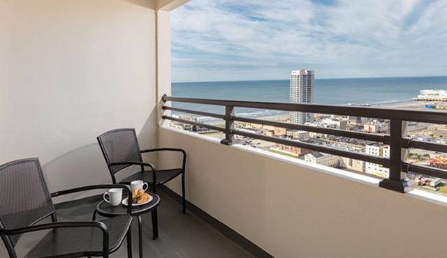 Two Bedroom Deluxe, Luxury Condo, Atlantic City, NJ 2730150