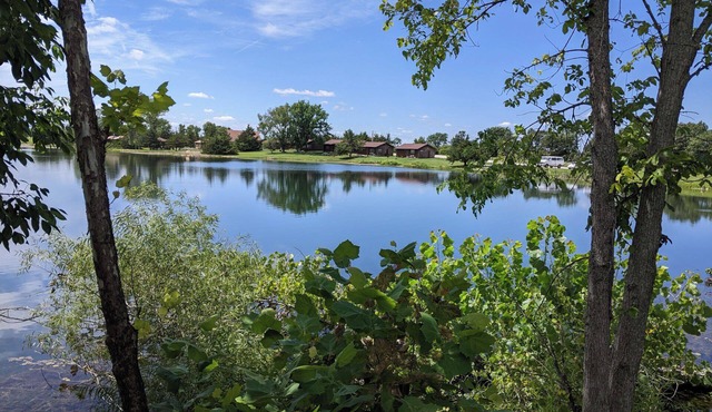 Two bedroom family cabin by private fishing lake.