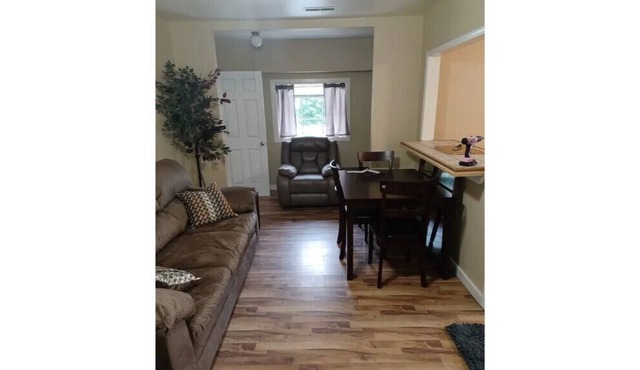 Two-bedroom Guesthouse, Avon, IN.,