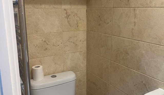 Two Bedroom Hanwell Modern Nest