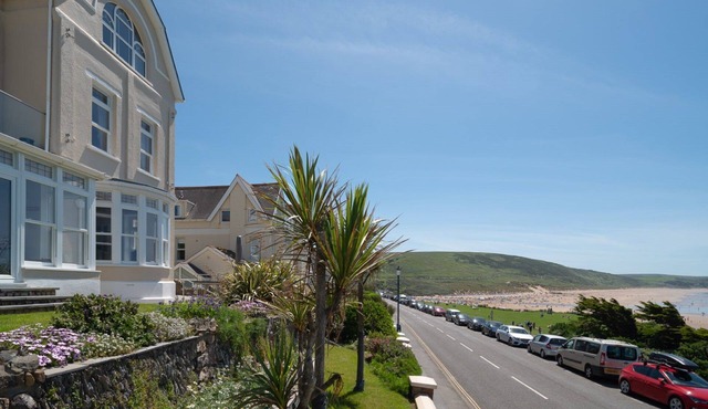 Two bedroom holiday apartment overlooking Woolacombe Beach.