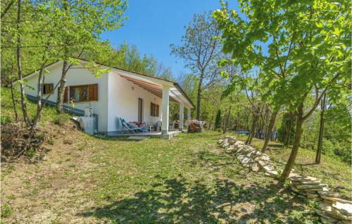 Two-Bedroom Holiday Home In Dolenja Vas