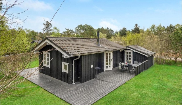 Two-Bedroom Holiday Home in Albak