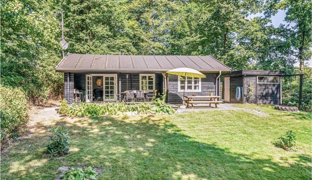 Two-Bedroom Holiday Home In Krusa