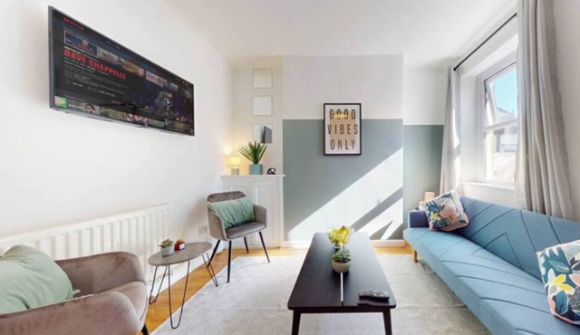 Two Bedroom House in Cardiff City