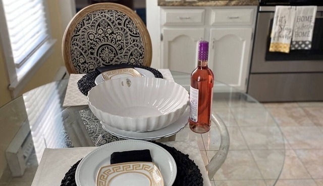 Two Bedroom in Bristol Walking distance to Bristol Hospital