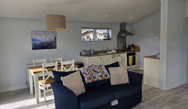 Two Bedroom Lodge - Peacock Lodge