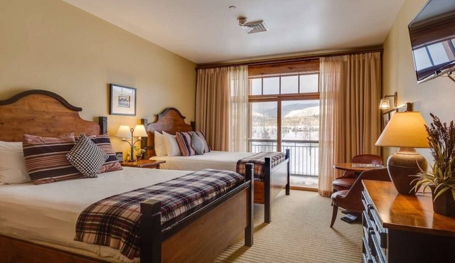 Two Bedroom Luxury Suite | Bronze Buffalo Ranch