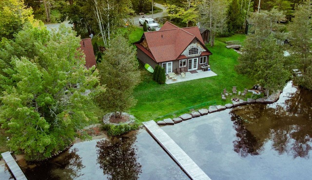 Two bedroom Muskoka lakeside retreat with incredible and tranquil views