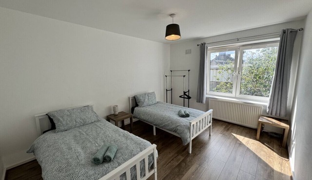 Two Bedroom Seaside Apartment