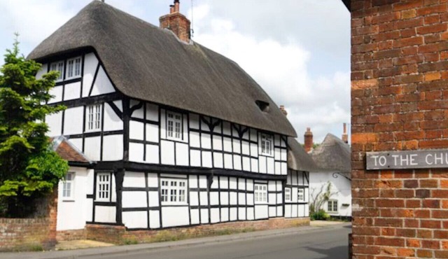 Two Bedroom Thatched cottage