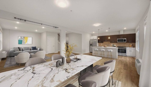 TWO BEDROOM , THREE BATHROOM, TWO LEVEL CONDO