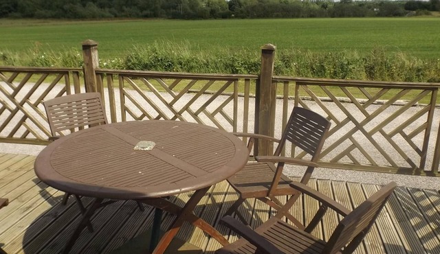 Two bedroom timber lodge, Avonvale Holiday Lodges