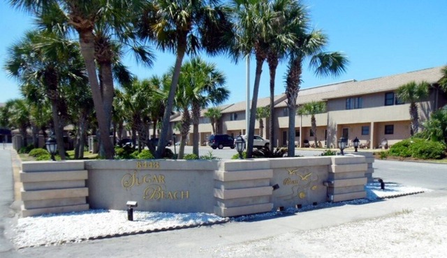Two bedroom townhouse in Gulf Front Complex