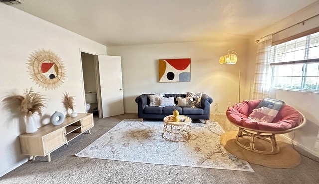 Two bedroom townhome in East Sonora. Less than 1 mile to the local hospital.