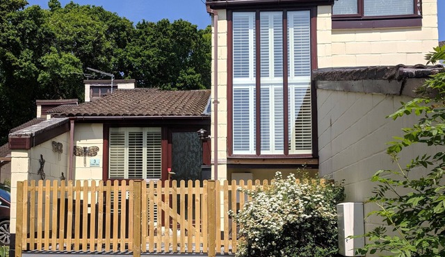 Two Bedroom/Two Bathroom. Tranquil and Conveniently Situated.